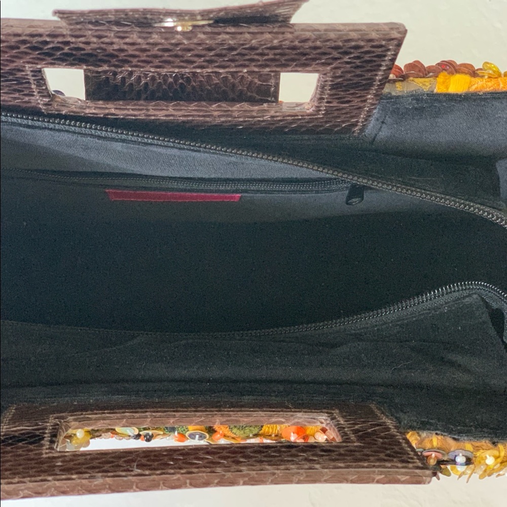 Brown Sitting Pretty Signature Handbag NWOT - Picture 6 of 6